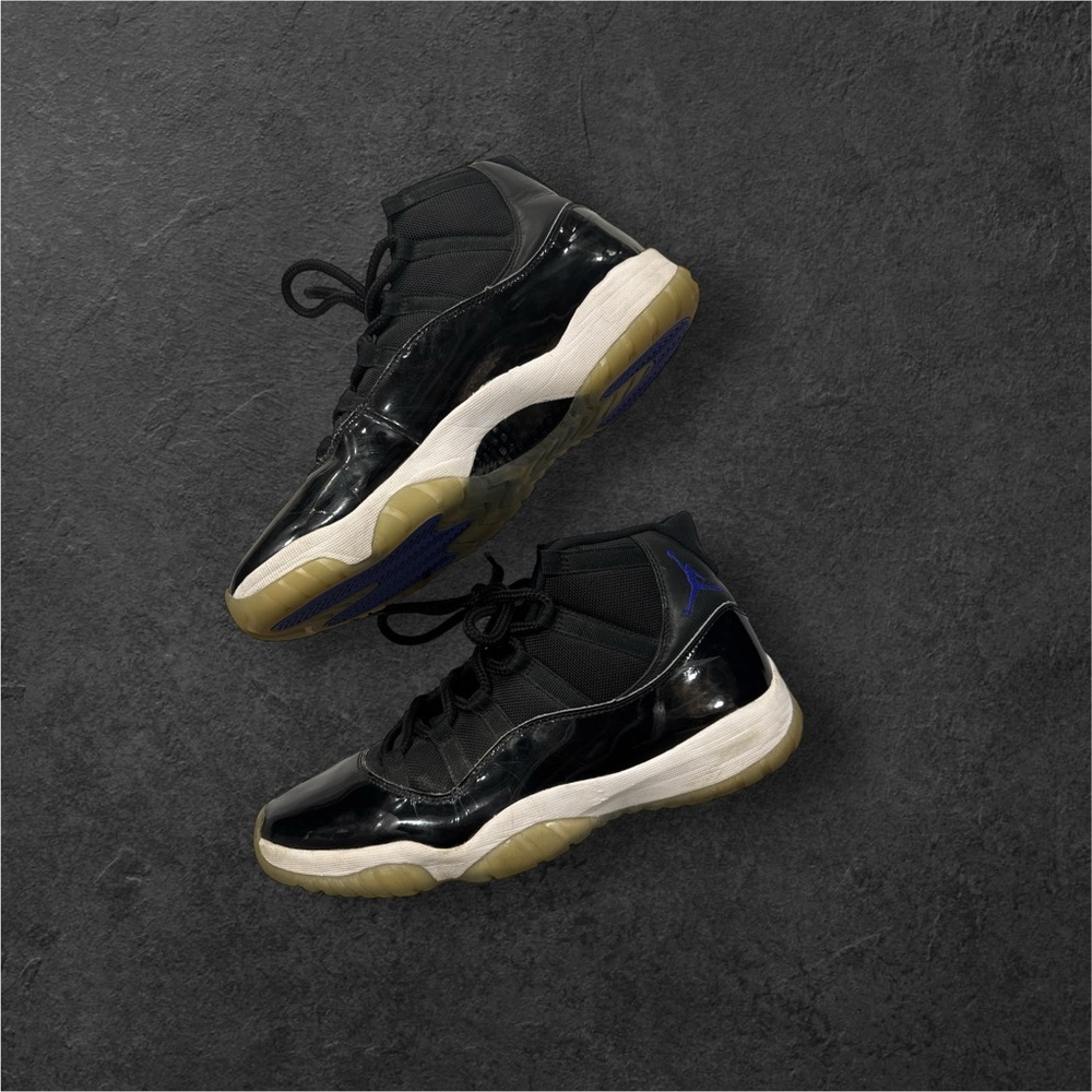 Air Jordon 11 Retro Size 11